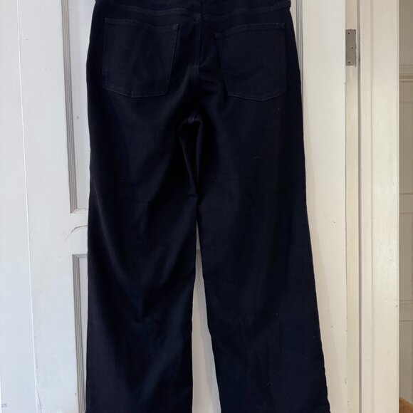 NWT Old Navy Wow Wide Leg High Waisted 14P Short in JACK BLACK - Picture 4 of 10